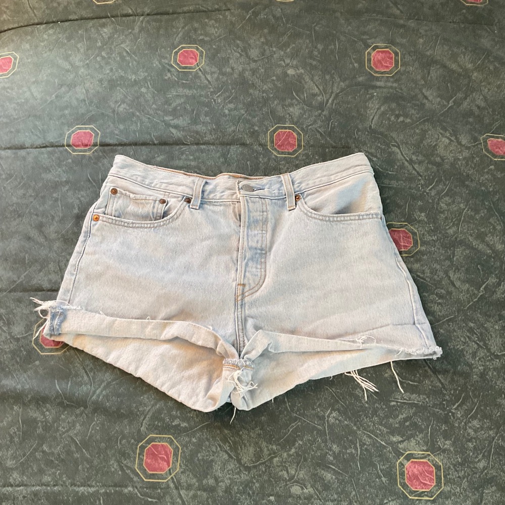 Levis Premium Wedgie Shorts Light Wash Denim High Rise Button Fly Size 30